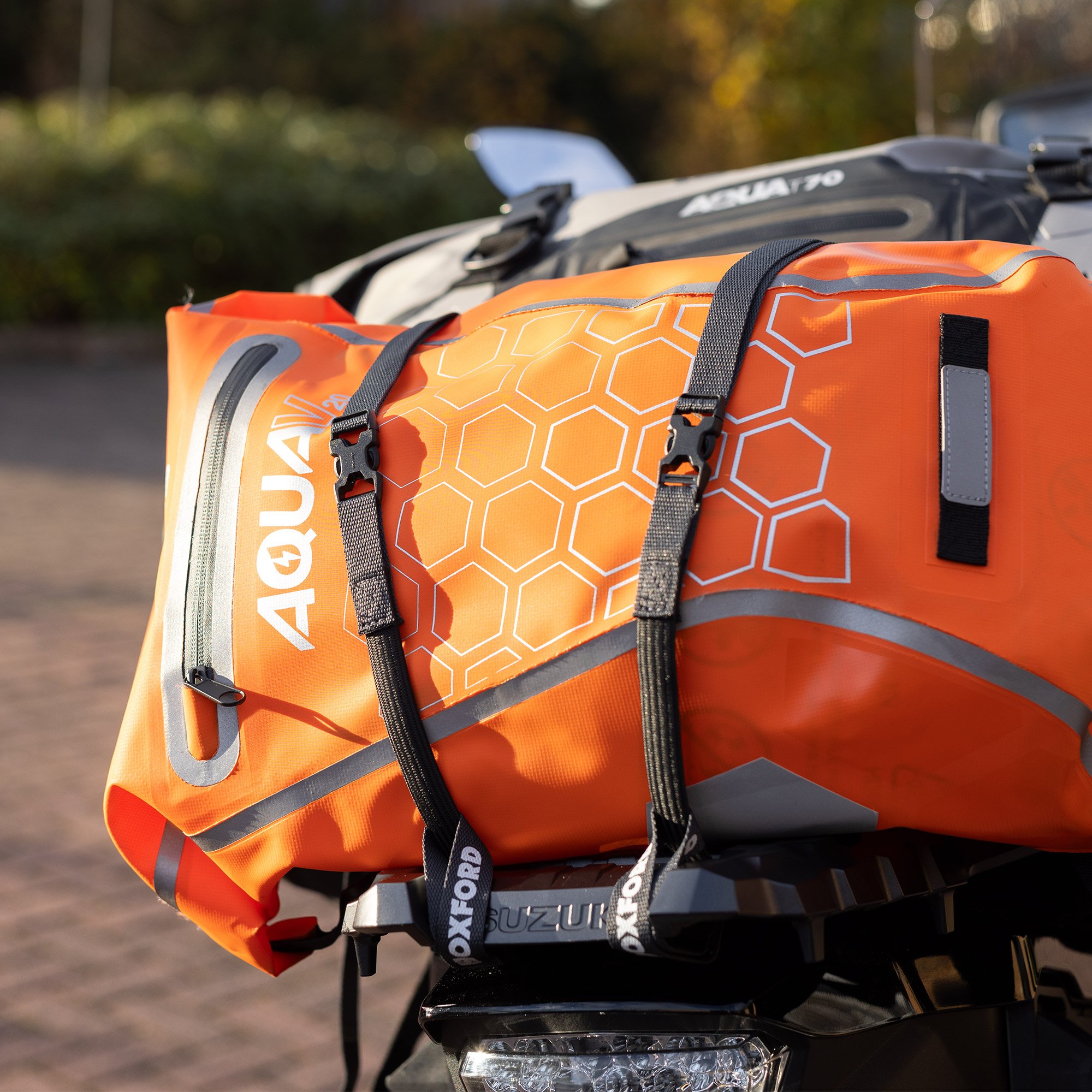 Atlas B-Clip 17mm x 2.0M Asphalt (Pair)